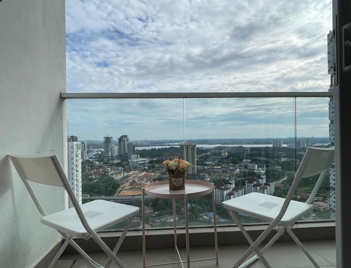 Delight Homestay Twin Galaxy Джохор-Бару Экстерьер фото