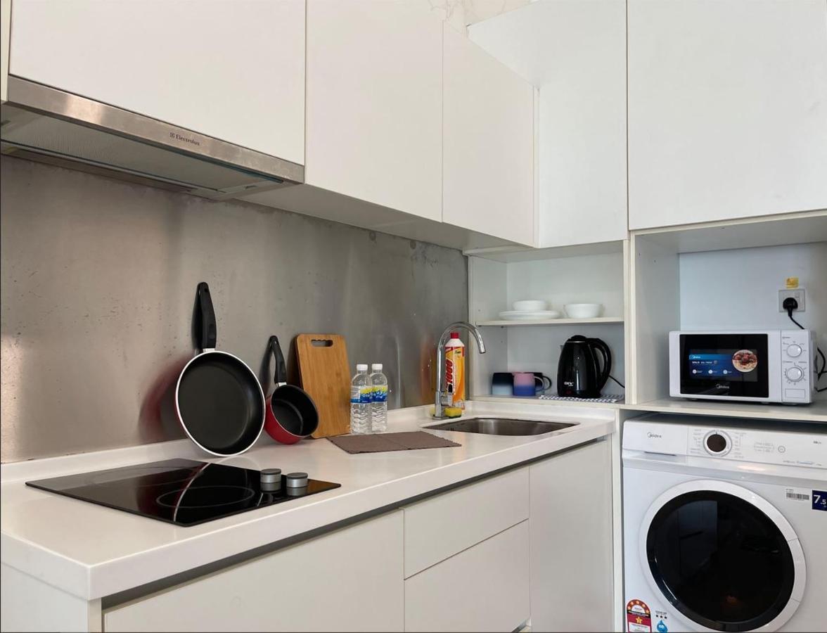 Delight Homestay Twin Galaxy Джохор-Бару Экстерьер фото