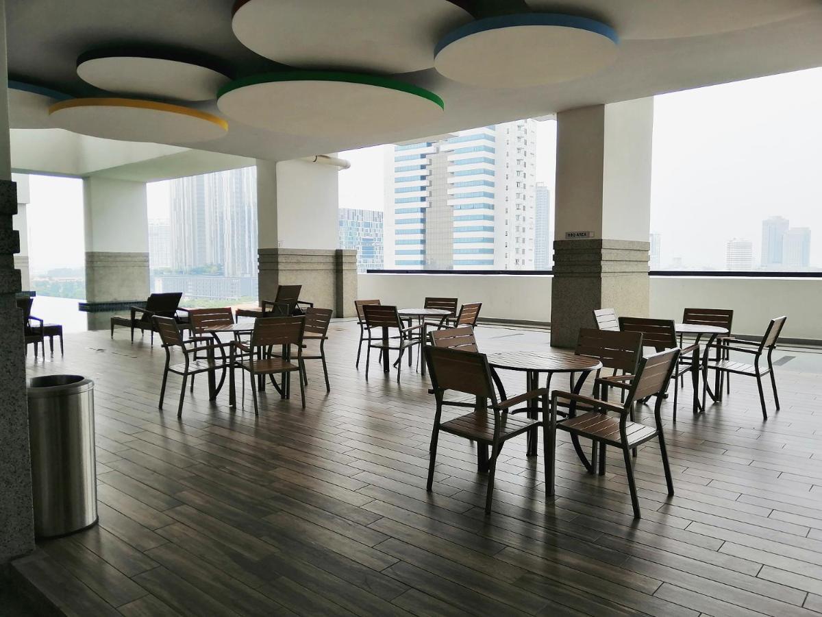 Delight Homestay Twin Galaxy Джохор-Бару Экстерьер фото